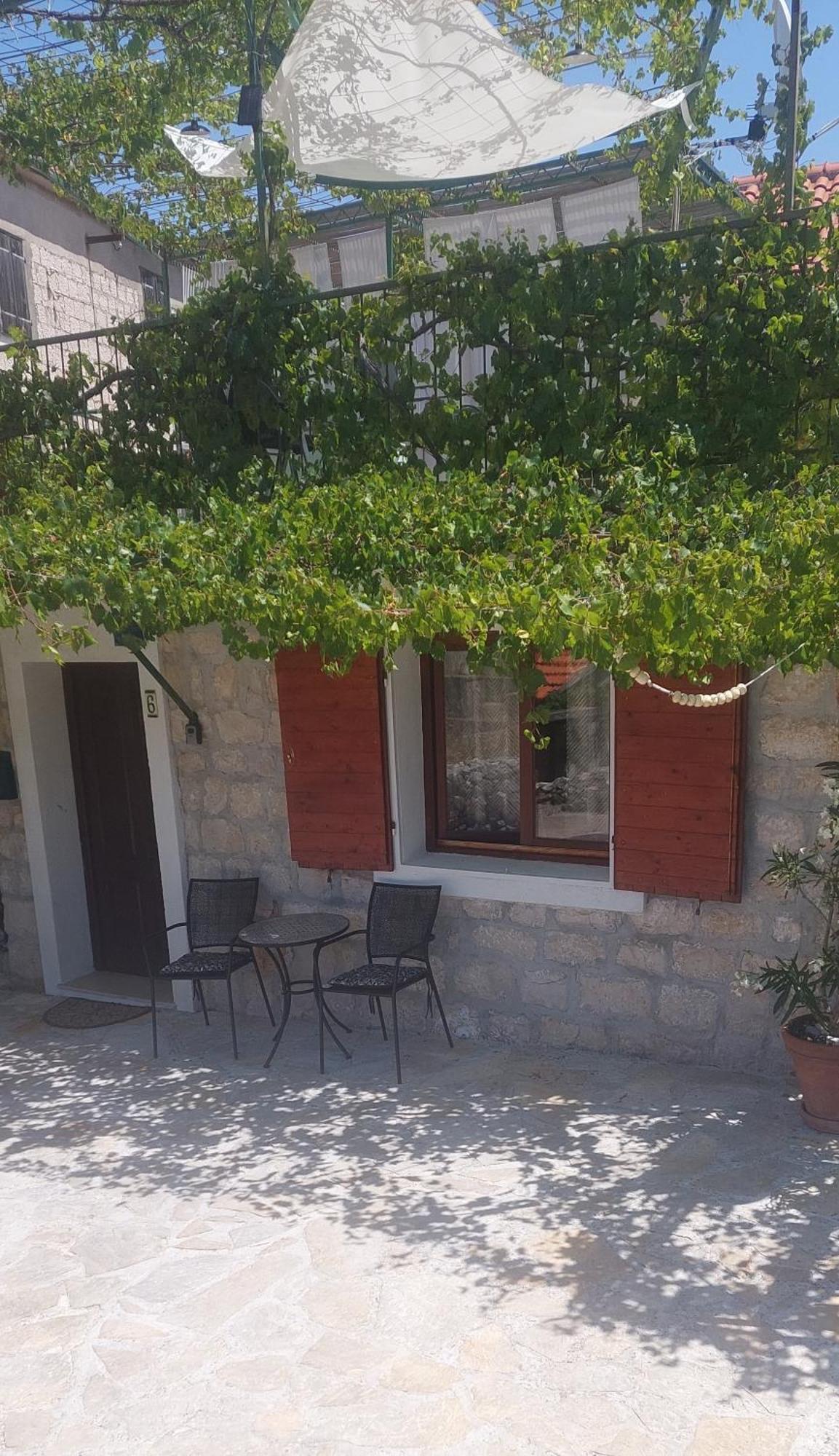 Studio Apartment Sfinga Trogir Exterior foto